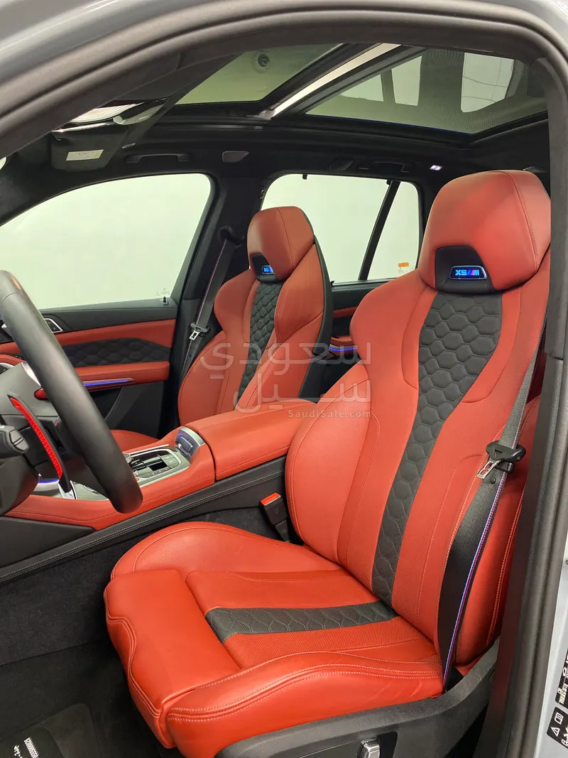 2024 بي ام دبليو الفئة اكس 5 إم كومبيتيشن