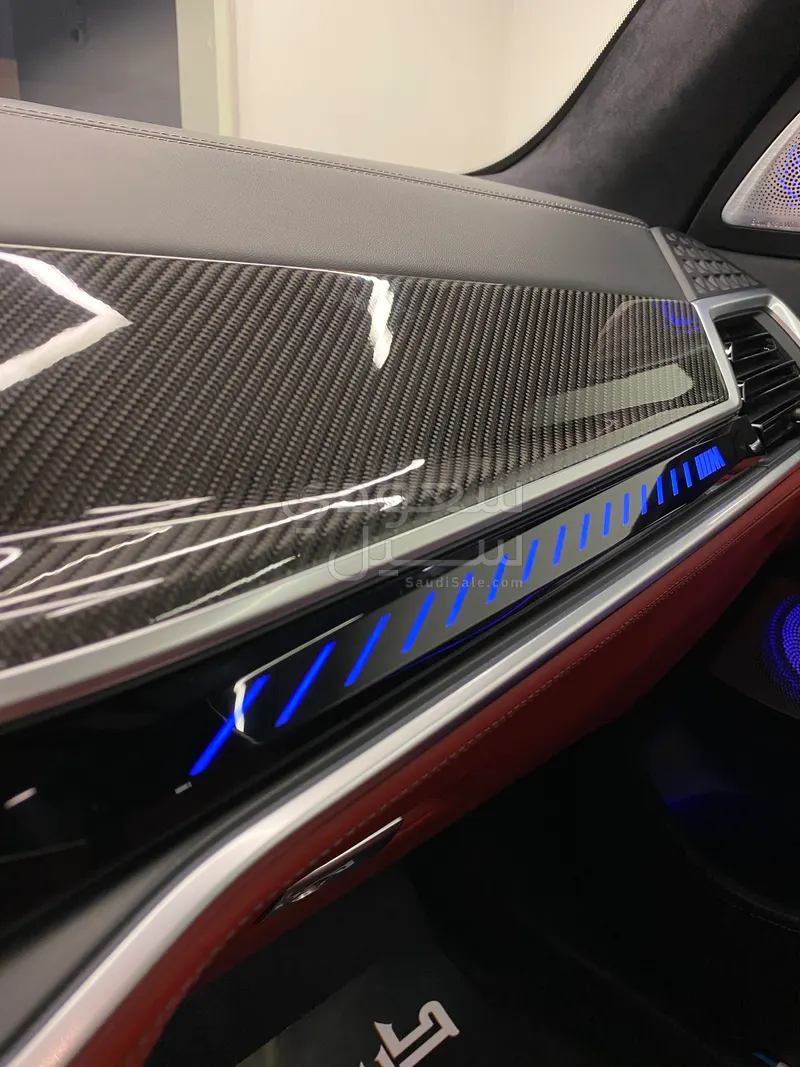 2024 بي ام دبليو الفئة اكس 5 إم كومبيتيشن