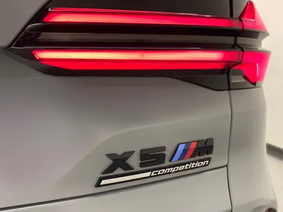 2024 بي ام دبليو الفئة اكس 5 إم كومبيتيشن