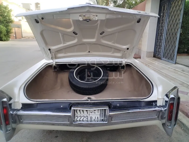 1966 كاديلاك ديفيل