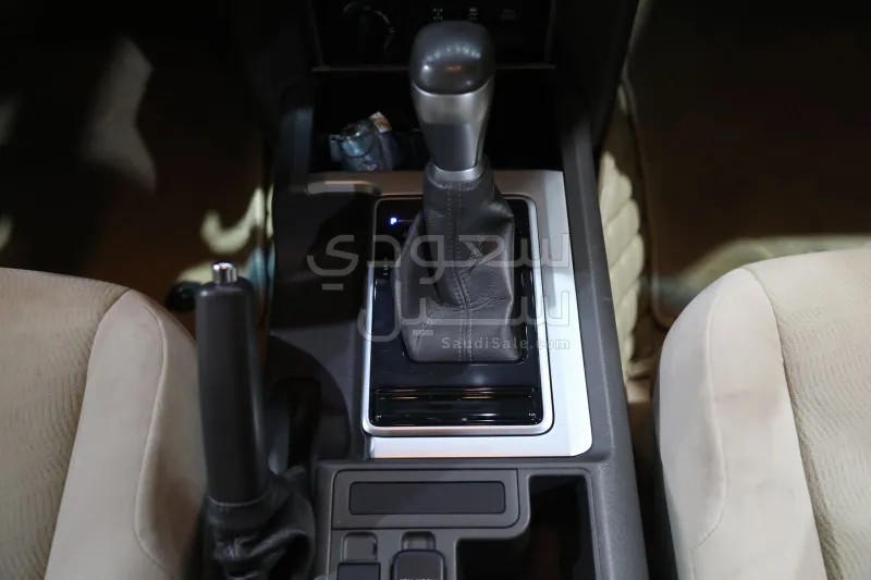 2020 تويوتا برادو تي اكس ال