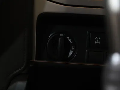 2020 تويوتا برادو تي اكس ال