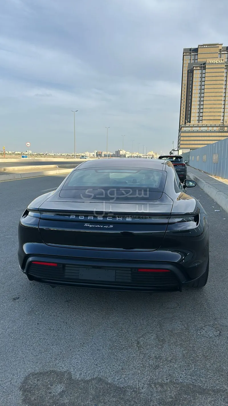 2023 بورش تايكان 4إس
