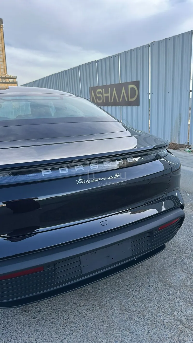 2023 بورش تايكان 4إس
