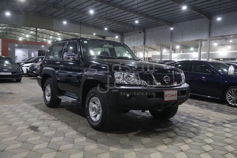 2023 نيسان باترول ربع