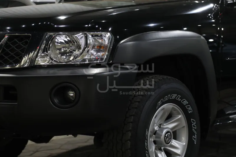 2023 نيسان باترول ربع