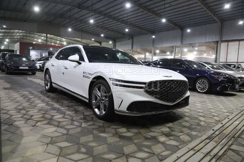 2025 جينيسيس جي 90