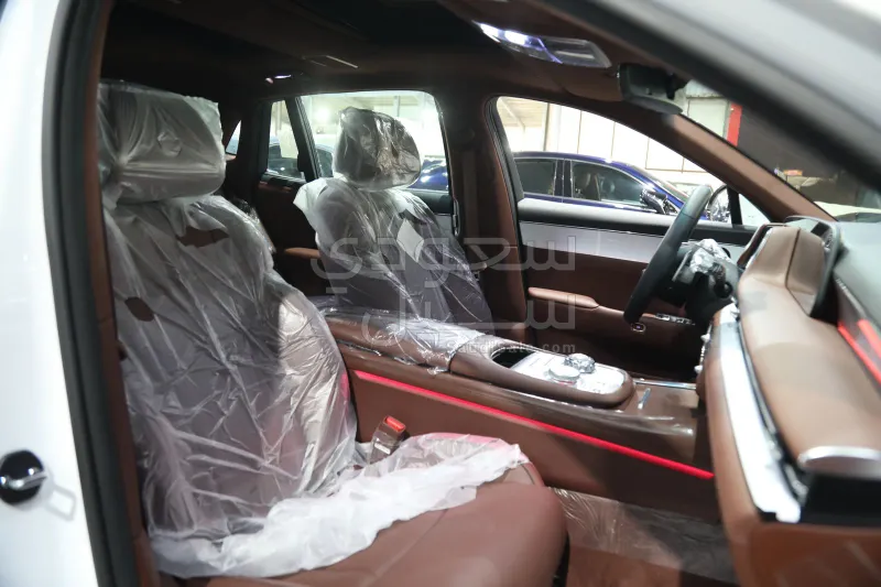 2025 جينيسيس جي 90