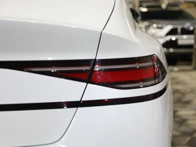 2025 جينيسيس جي 90