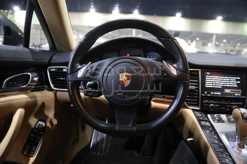 2016 بورش بانميرا