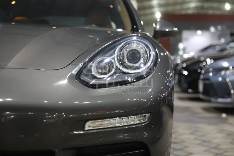 2016 بورش بانميرا