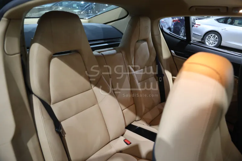 2016 بورش بانميرا