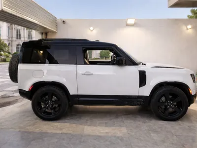 2021 لاند روفر ديفيندر 90