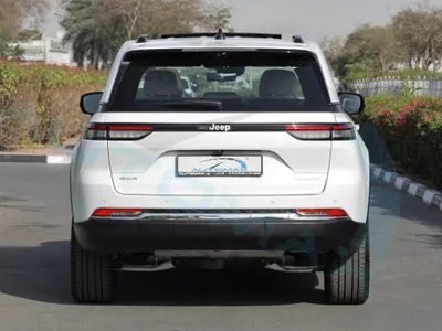 2025 جييب جراند شيروكي ليمتد بلس