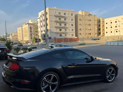 2022 فورد موستانغ جي تي كاليفورنيا سبيشل