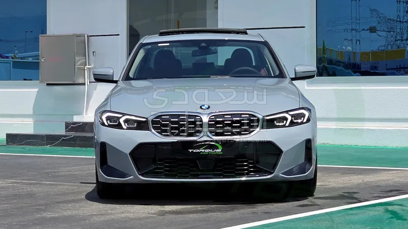 2026 بي ام دبليو الفئة الثالثة 325 أي