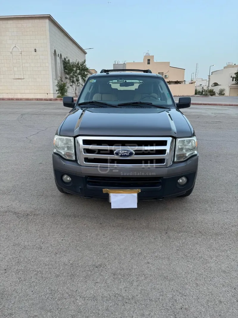 2013 فورد اكسبيديشن