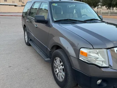 2013 فورد اكسبيديشن