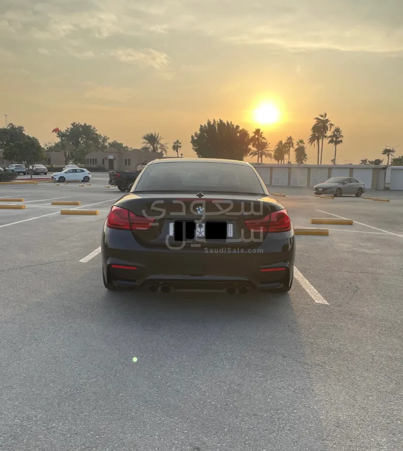 2018 بي ام دبليو الفئة ام إم 4