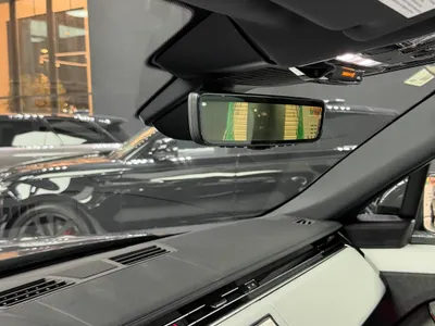 2025 لاند روفر رينج روفر سبورت اتش اس اي