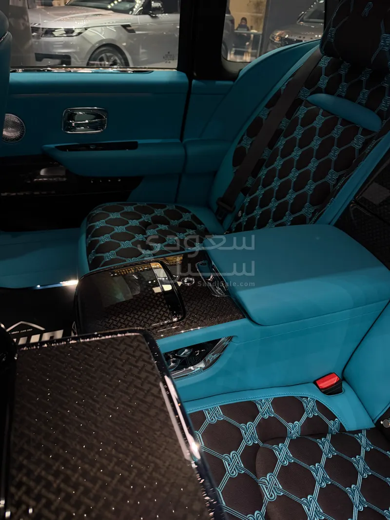 2026 رولز رويس كولينان بلاك بادج