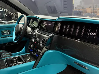 2026 رولز رويس كولينان بلاك بادج