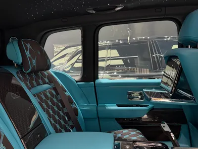 2026 رولز رويس كولينان بلاك بادج