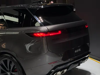 2025 لاند روفر رينج روفر سبورت اتش اس اي