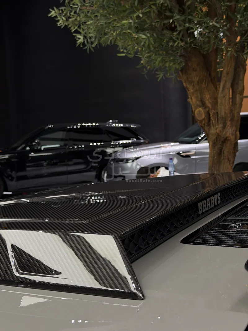 2024 مرسيدس - بنز جي برابوس 900