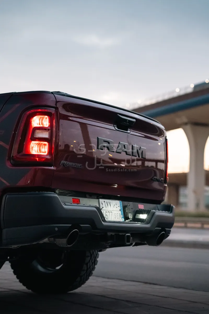 2025 دودج رام ريبل