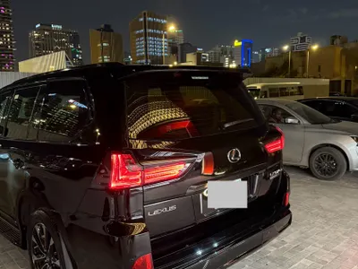 2021 لكزس إل إكس 570