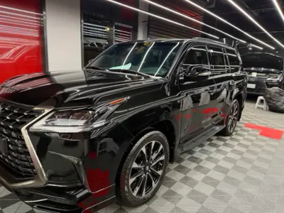 2021 لكزس إل إكس 570