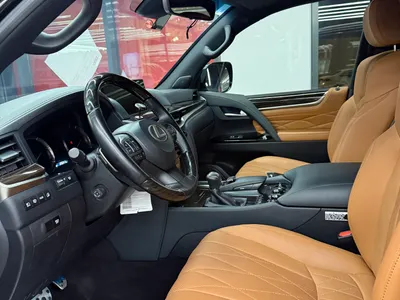 2021 لكزس إل إكس 570