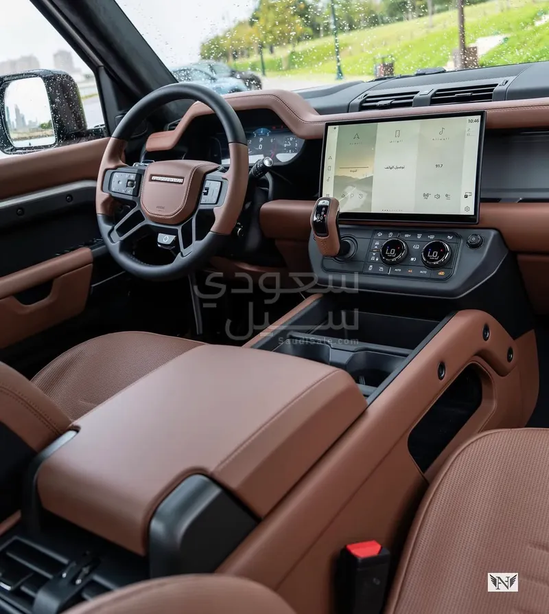 2026 لاند روفر ديفيندر اوكتا