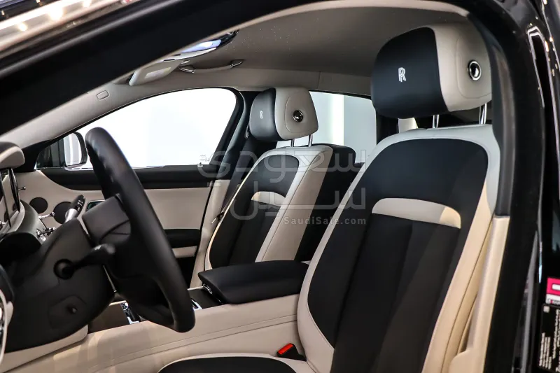 2022 رولز رويس قوست