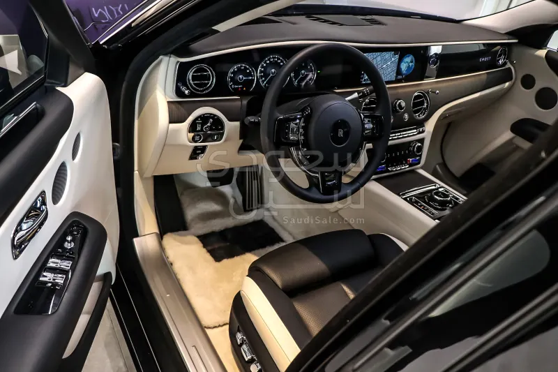 2022 رولز رويس قوست