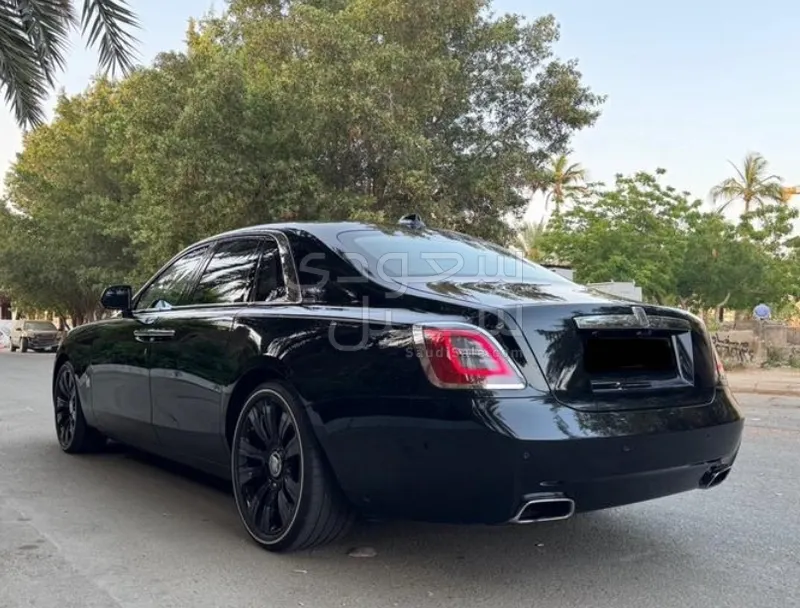 2022 رولز رويس قوست