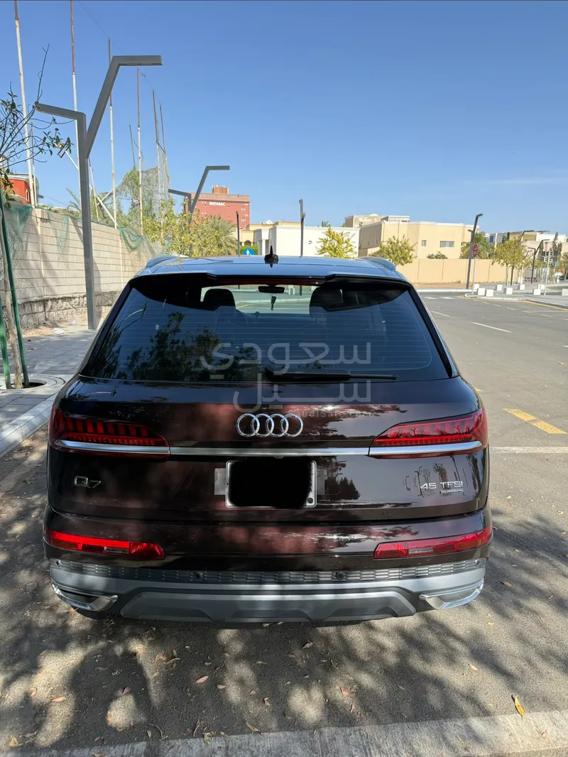 2021 اودي كيو 7 اس لاين