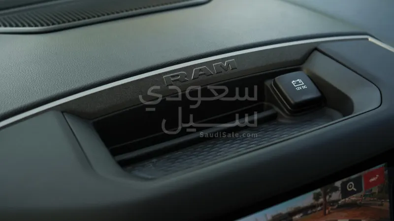 2025 دودج رام