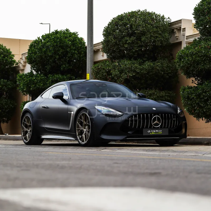 2025 مرسيدس - بنز جي تي 63إس