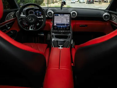 2025 مرسيدس - بنز جي تي 63إس