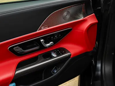 2025 مرسيدس - بنز جي تي 63إس