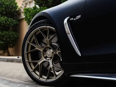 2025 مرسيدس - بنز جي تي 63إس