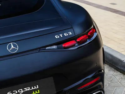 2025 مرسيدس - بنز جي تي 63إس