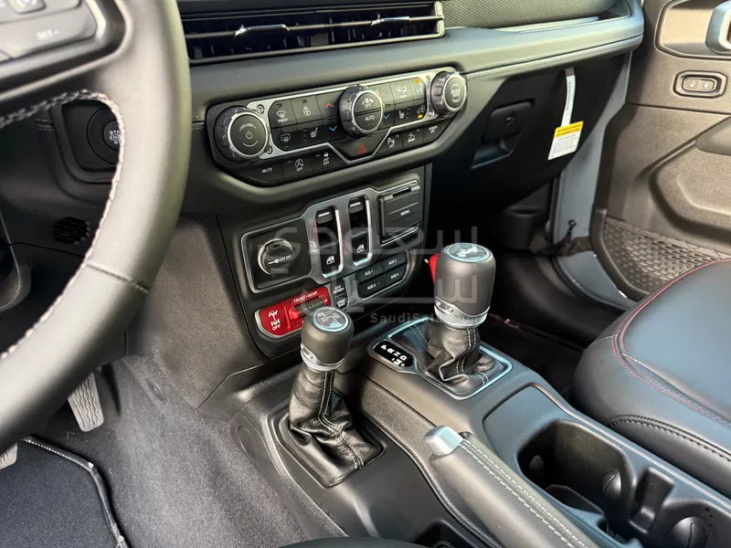 2025 جييب رانجلر ربيكون