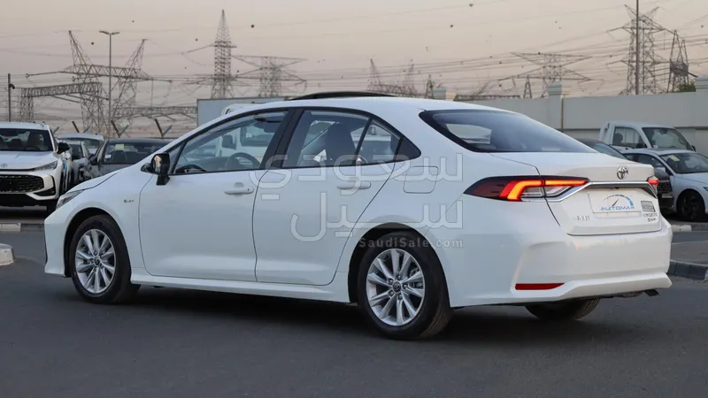 2025 تويوتا كورولا