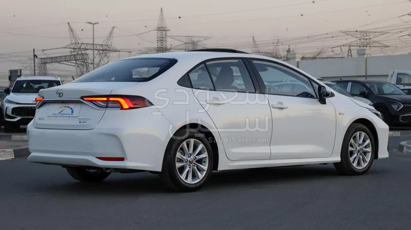 2025 تويوتا كورولا