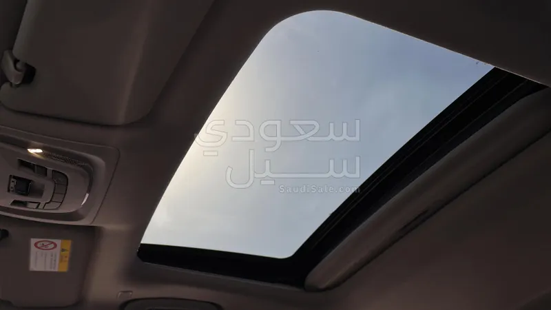 2025 تويوتا كورولا