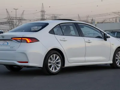 2025 تويوتا كورولا