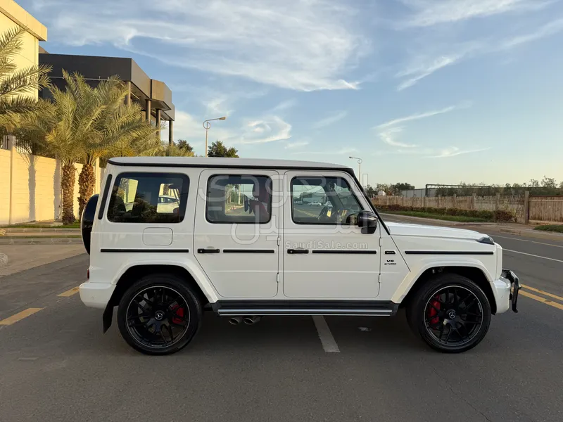 2021 مرسيدس - بنز جي 63 أي إم جي